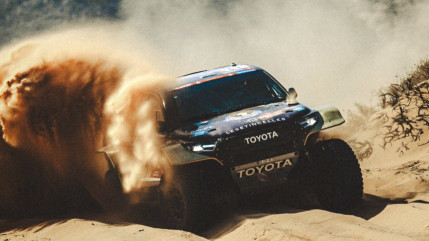 Un savoyard gagne sur le Dakar, victoire du LHC et la suite de la Grande Odyssée