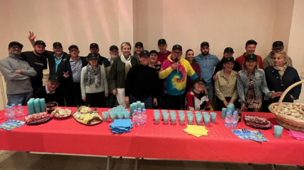 Une ambiance carnavalesque hier soir (mercredi 29 mars) à Evian avec les "Léz'Arts de la fête"