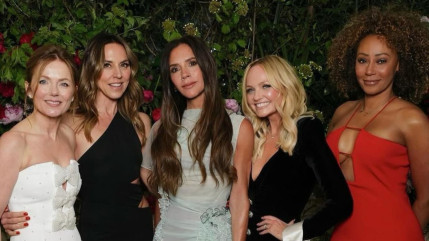 Victoria Beckham célèbre ses 50 ans avec les Spice Girls !